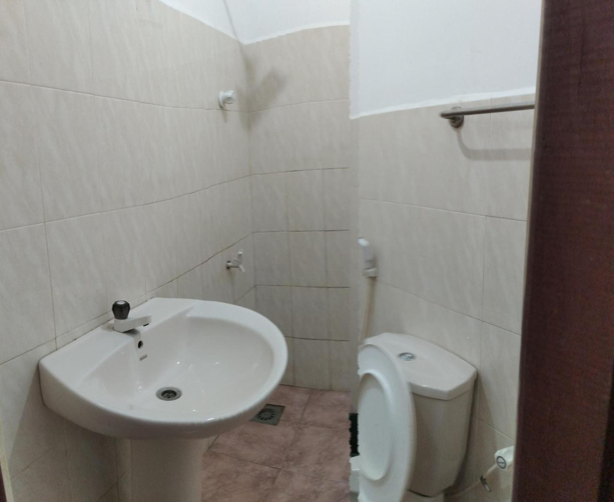 Ch Rooms - Transit Airport Negombo Extérieur photo